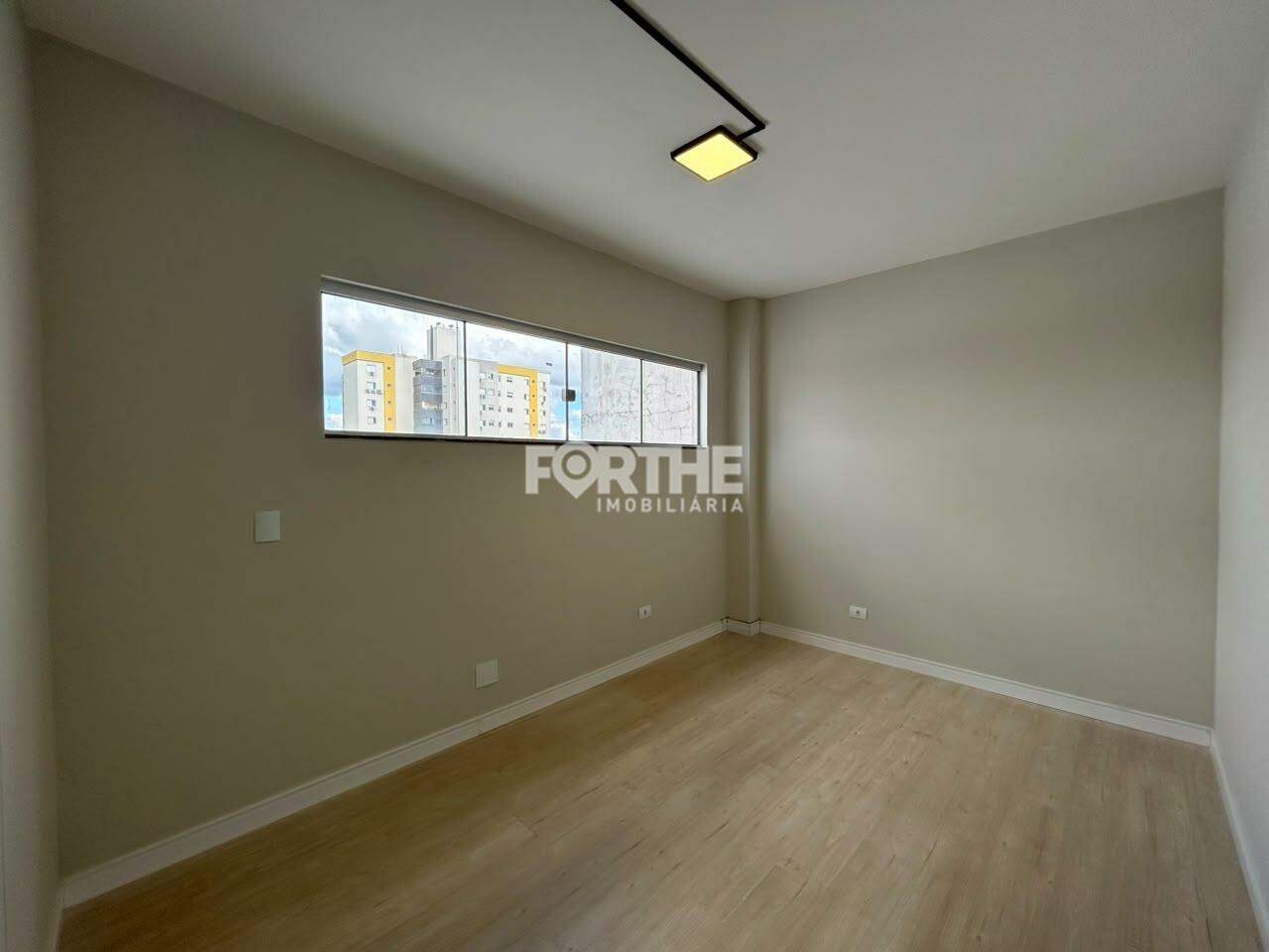 Sala comercial para aluguel no São Cristóvão: 