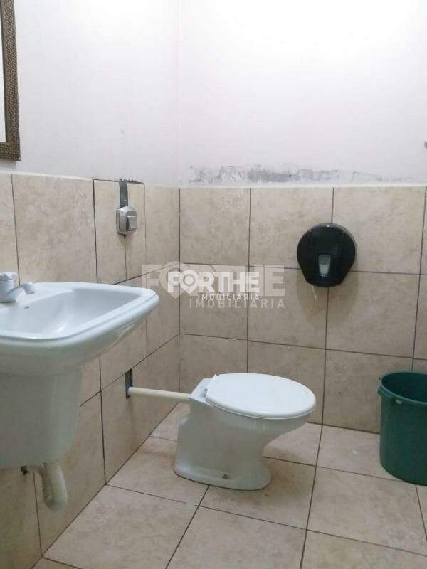 Sala comercial para aluguel no FAG: 