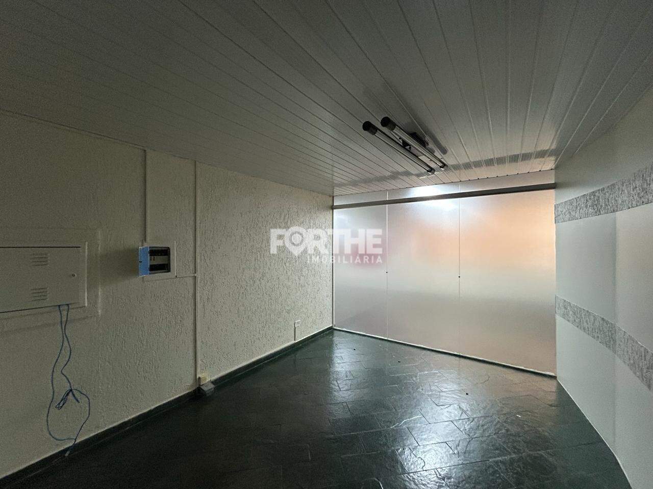 Sala comercial para aluguel no Centro:
