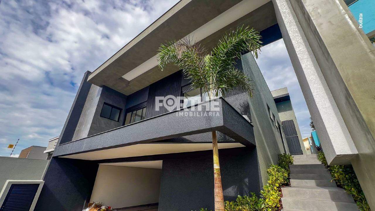 Sobrado à venda no Região do Lago: 