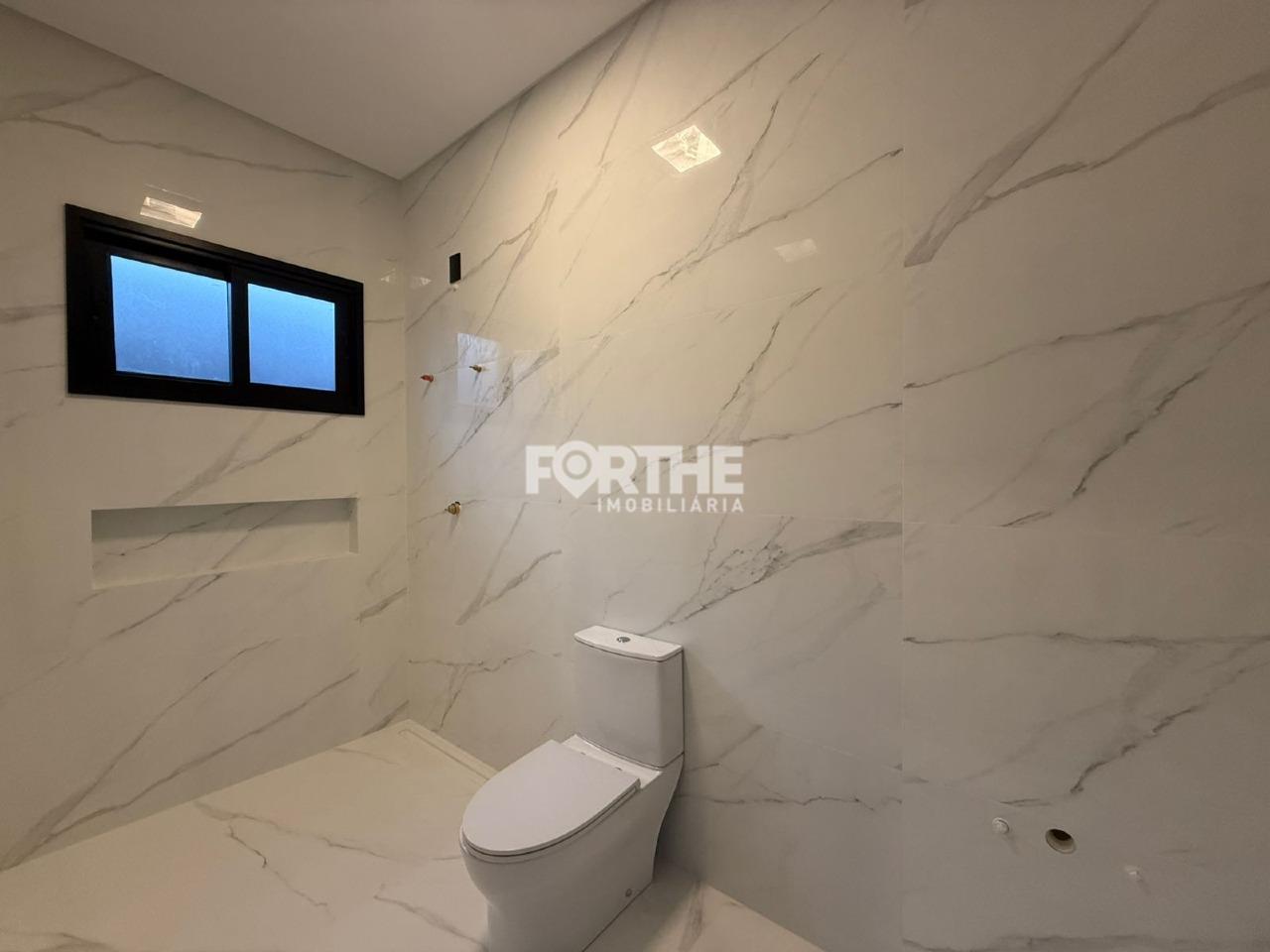 Casa à venda no Tropical II: 