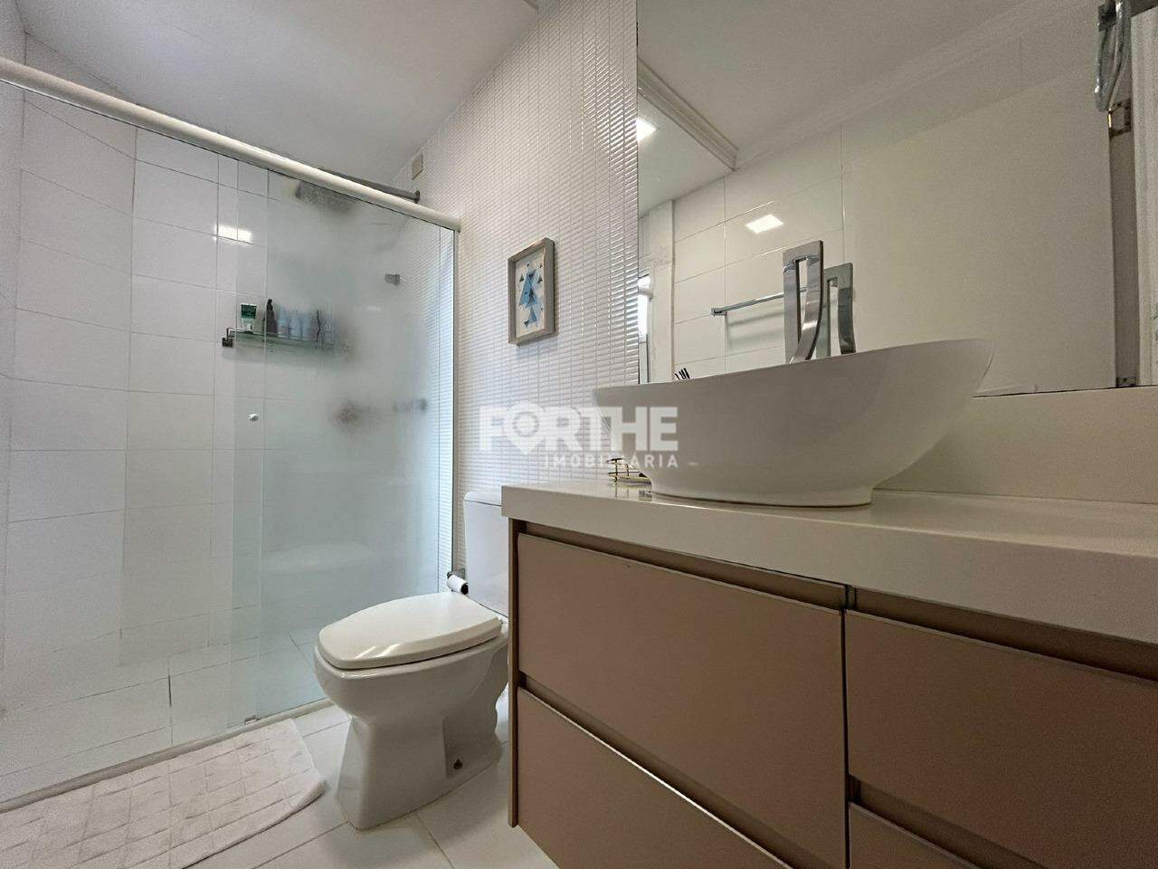 Apartamento para aluguel no Centro: 