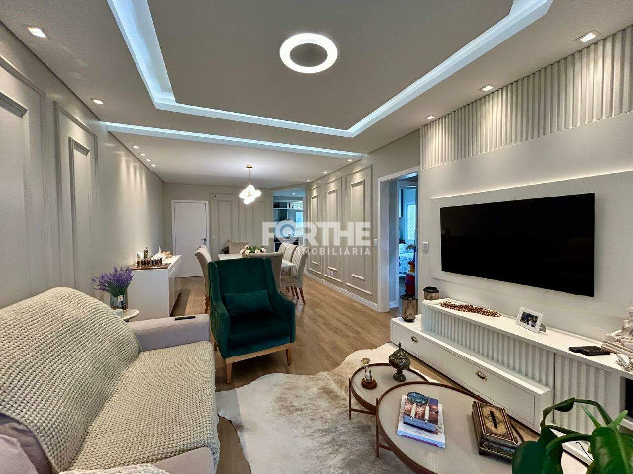 Apartamento para aluguel no Centro: 