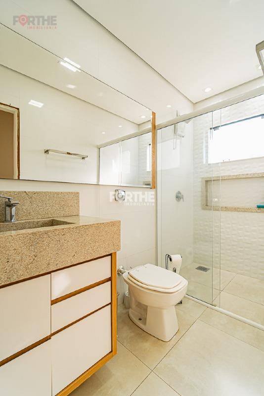 Sobrado à venda no Country: 