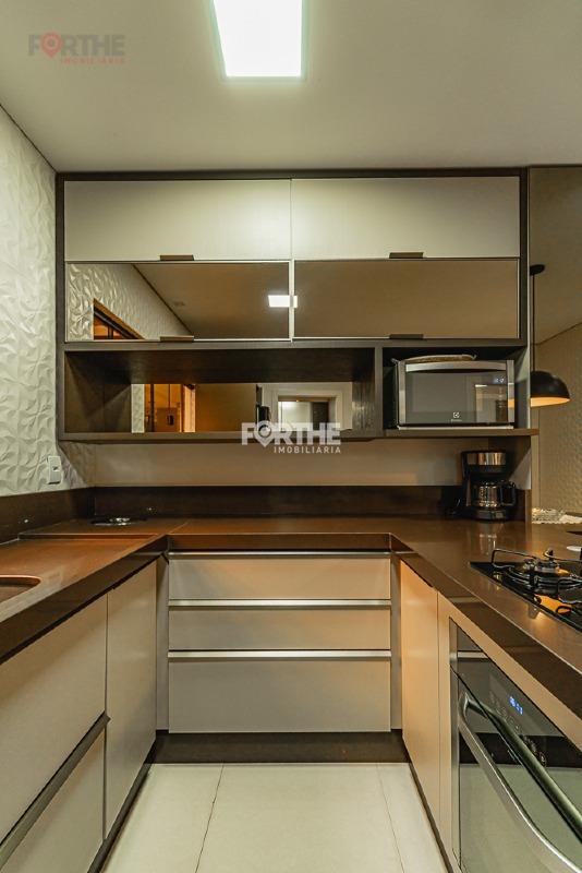 Sobrado à venda no Country: 