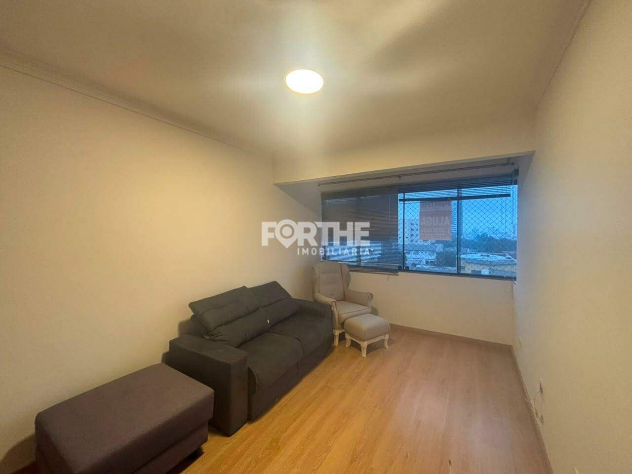 Apartamento para aluguel no Centro: 