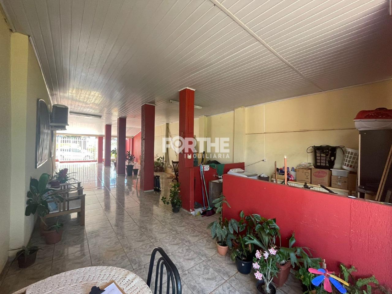 Casa à venda no Centro: