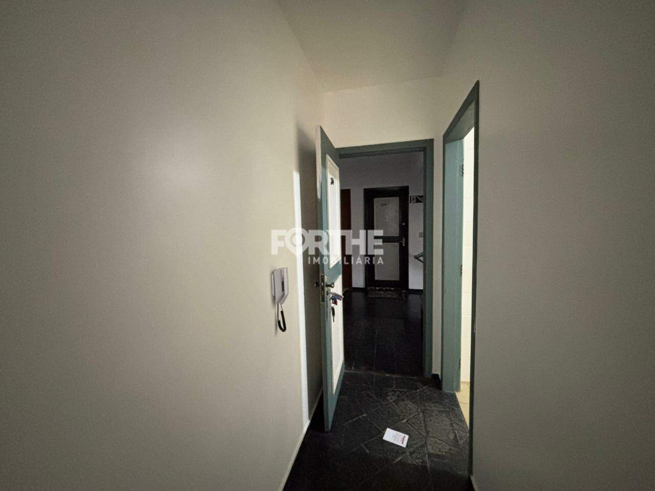Apartamento para aluguel no Centro: 