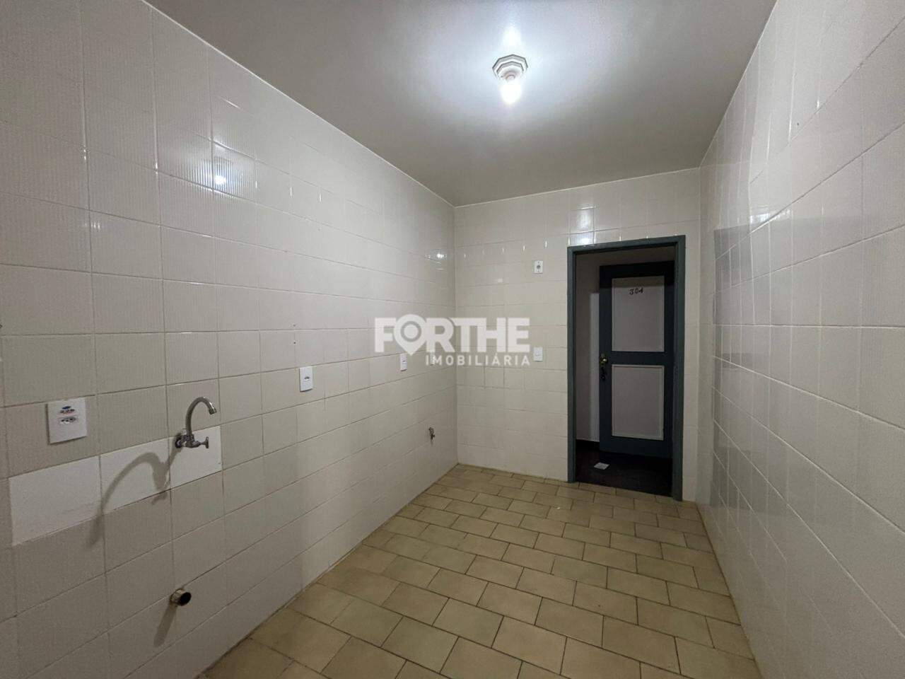 Apartamento para aluguel no Centro: 