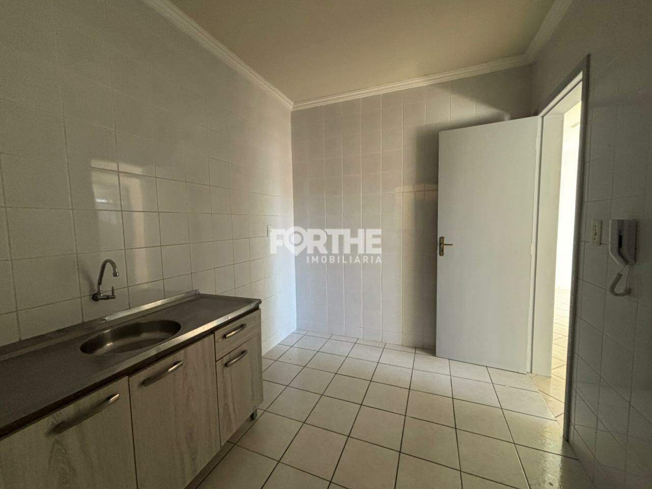 Apartamento para aluguel no Neva: 