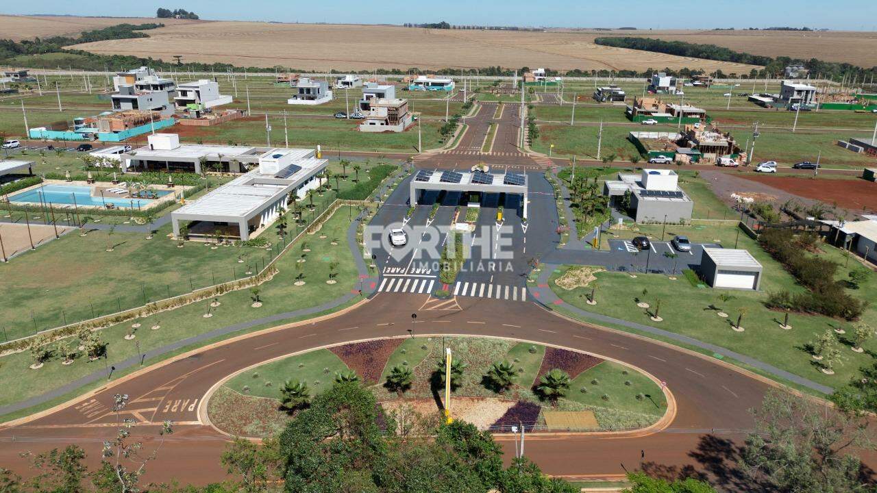 Terreno em condomínio à venda no FAG: 