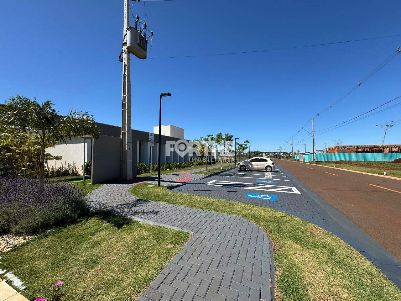 Terreno em condomínio à venda no FAG: 