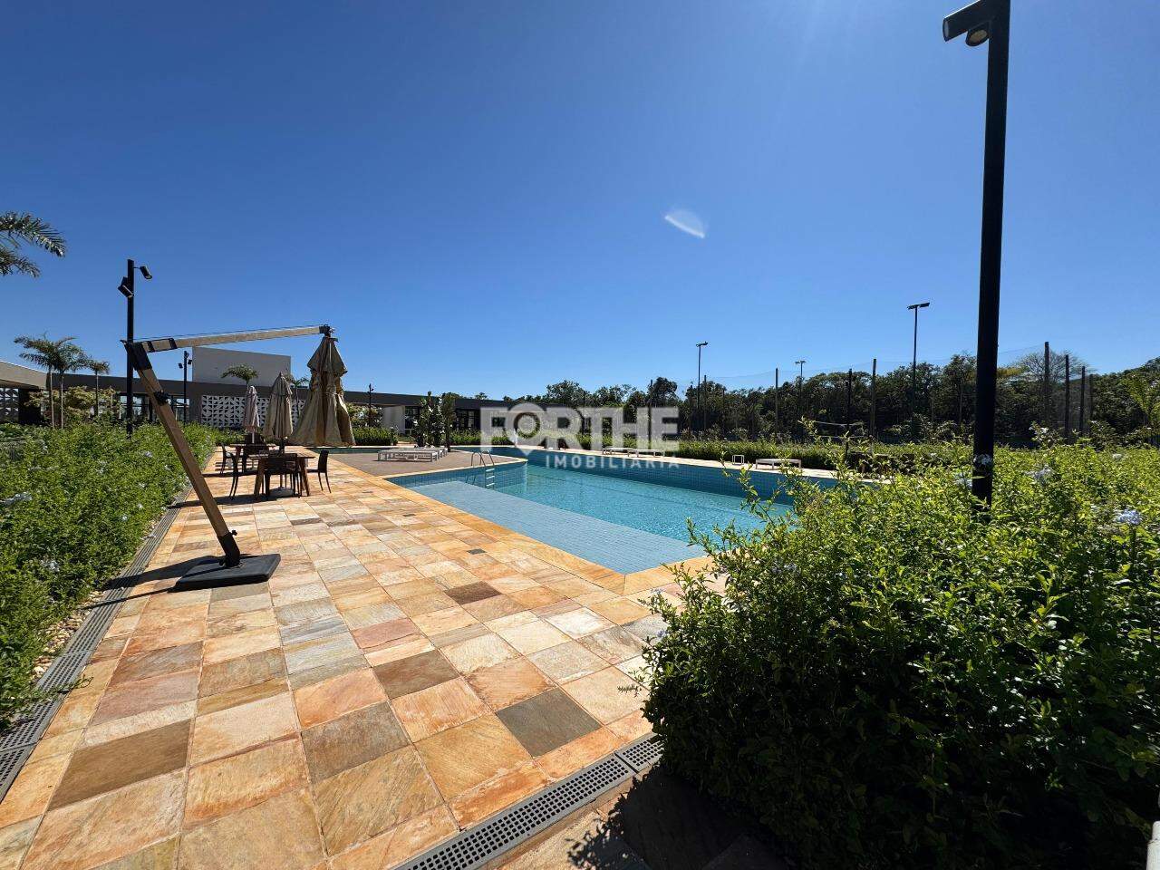 Terreno em condomínio à venda no FAG: 