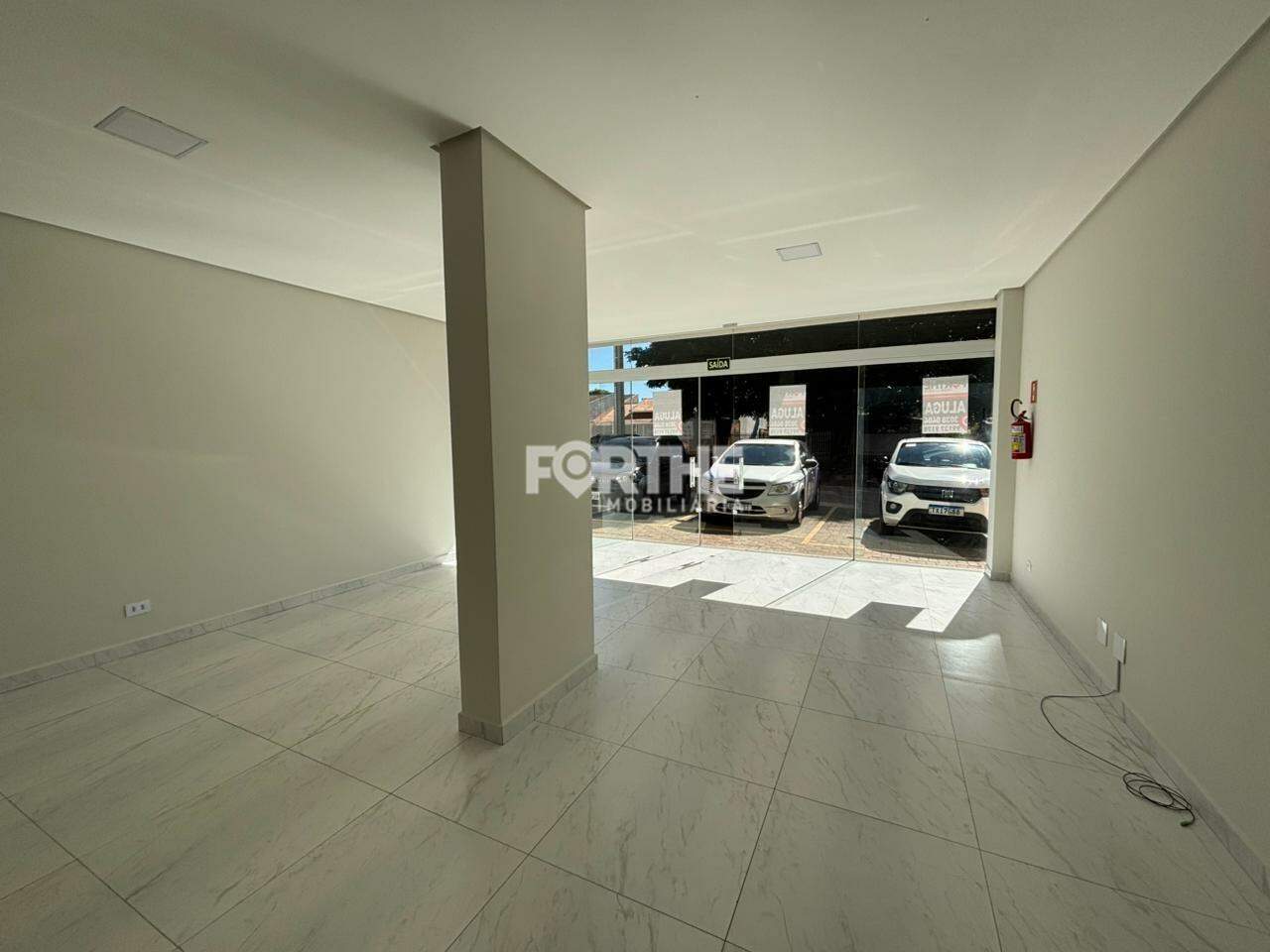 Sala comercial para aluguel no Pioneiros Catarinenses: 