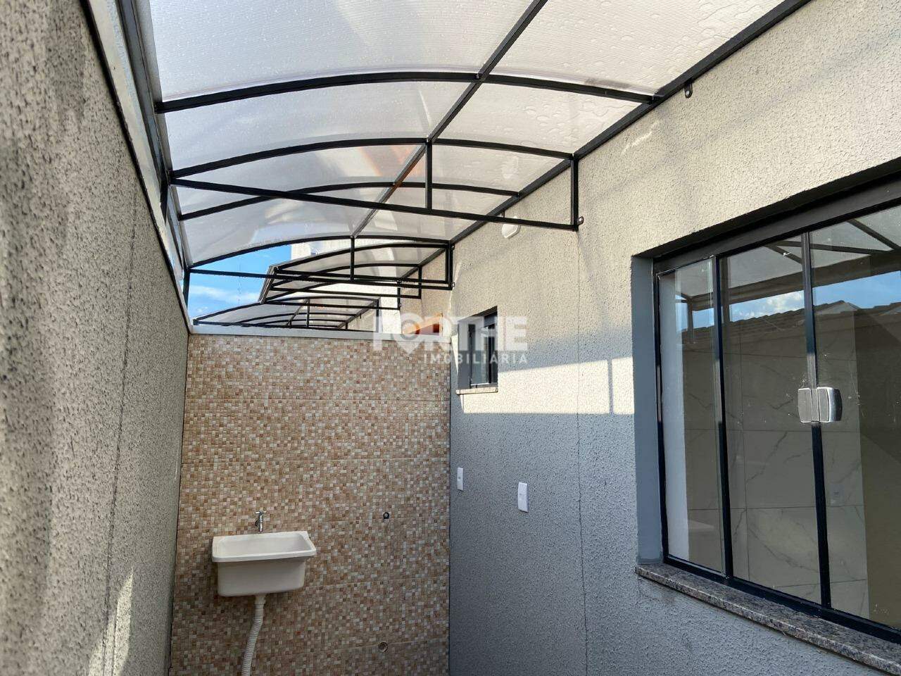 Sobrado à venda no Pontal da Natureza : 