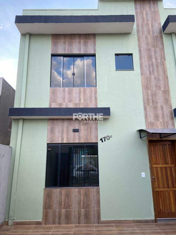 Sobrado à venda no Pontal da Natureza : 