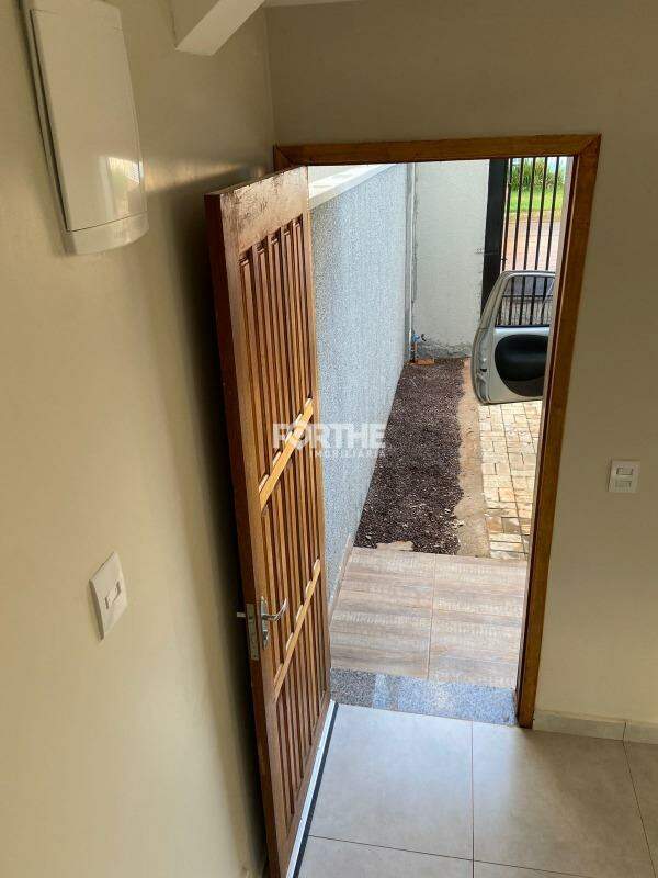 Sobrado à venda no Pontal da Natureza : 