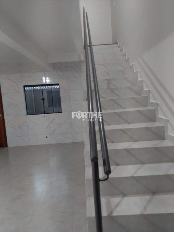 Sobrado à venda no Pontal da Natureza : 