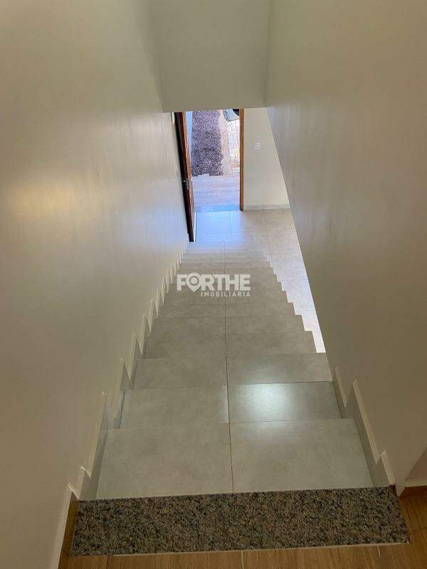 Sobrado à venda no Pontal da Natureza : 