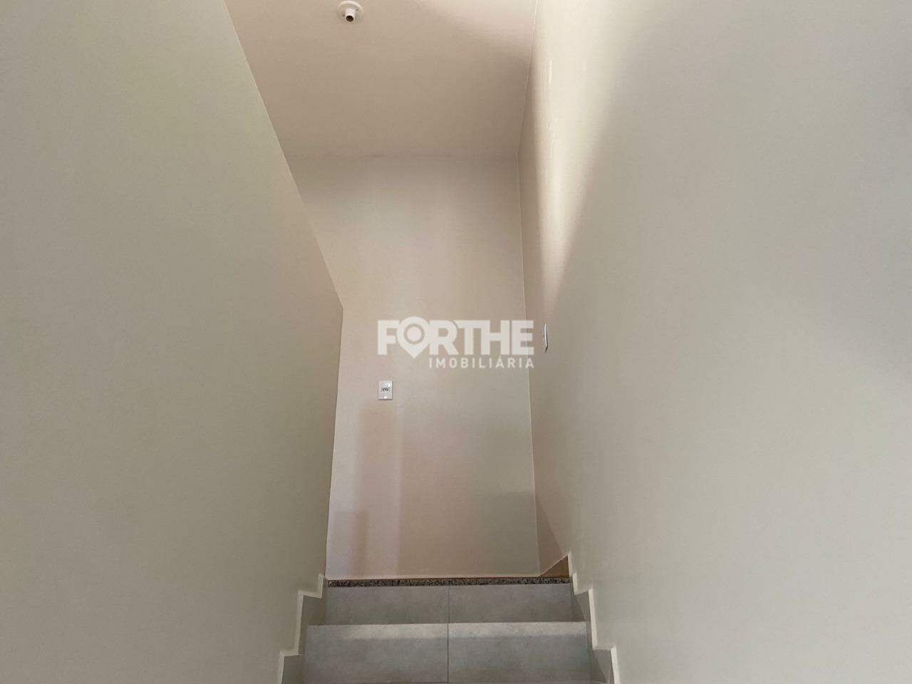 Sobrado à venda no Pontal da Natureza : 