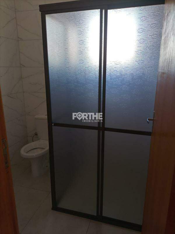 Sobrado à venda no Pontal da Natureza : 