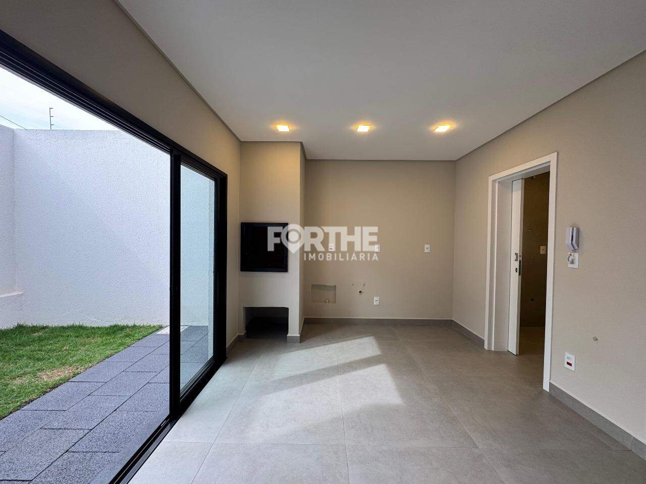 Sobrado em condomínio à venda no Country: 