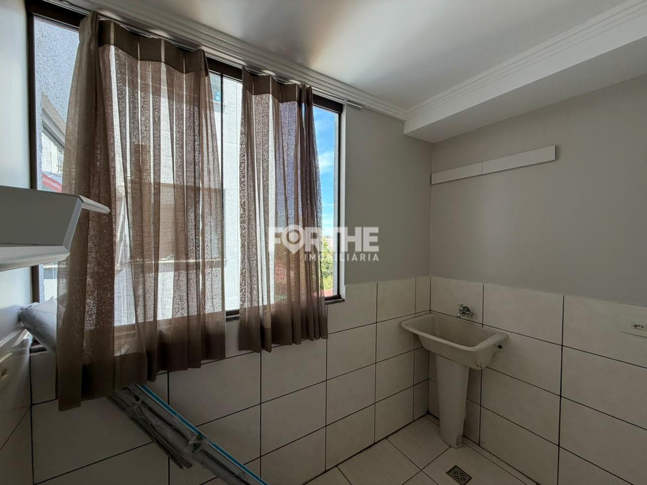 Apartamento para aluguel no Coqueiral: 
