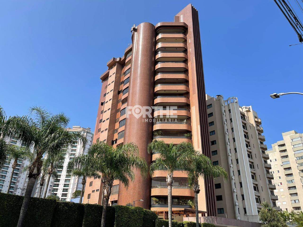 Apartamento 5 Dormitórios Centro 382m²