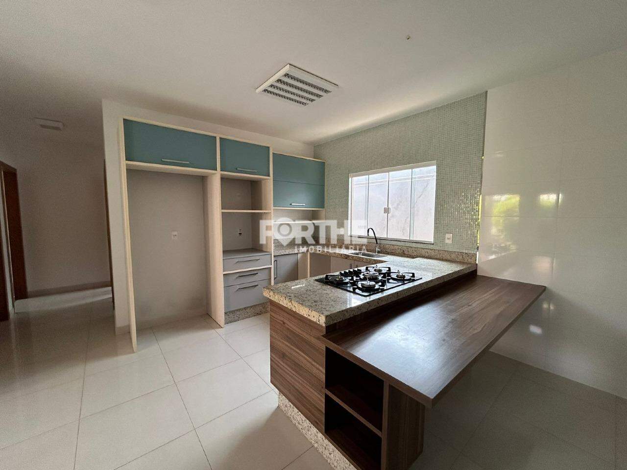 Casa 3 Dormitórios Brasília 85m²