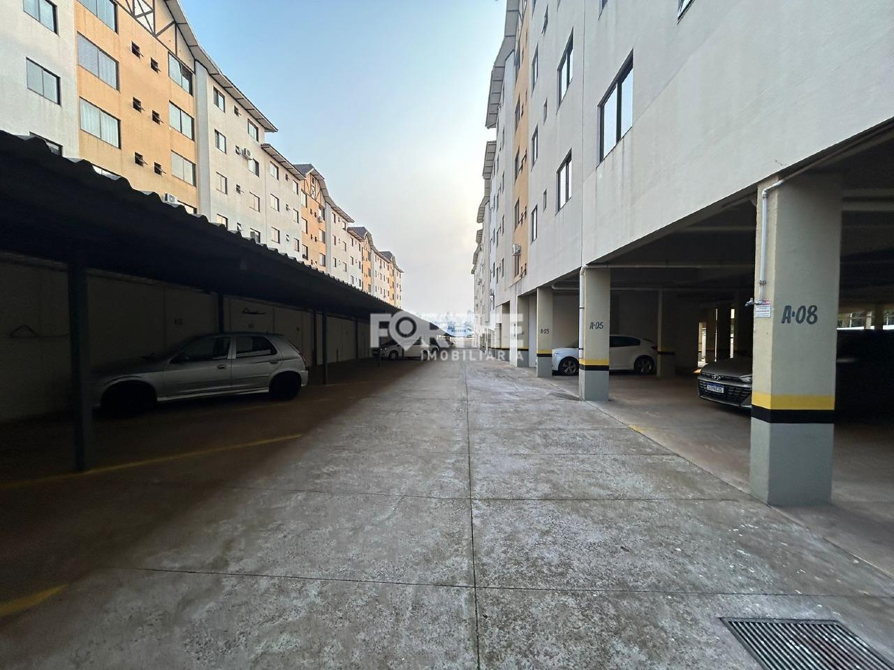 Apartamento para aluguel no Country: 