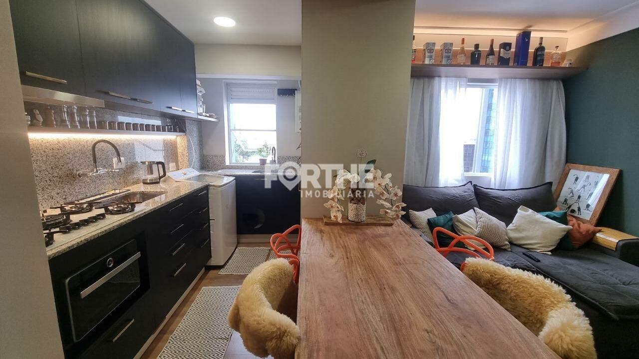 Apartamento 1 Dormitório Centro 56m²