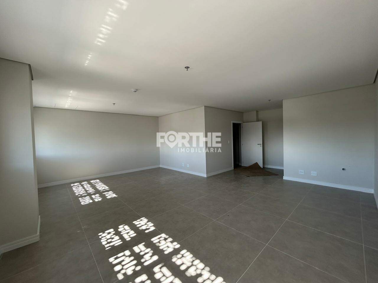 Sala comercial para aluguel no Centro: