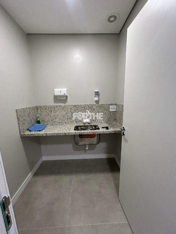 Sala comercial para aluguel no Centro: 