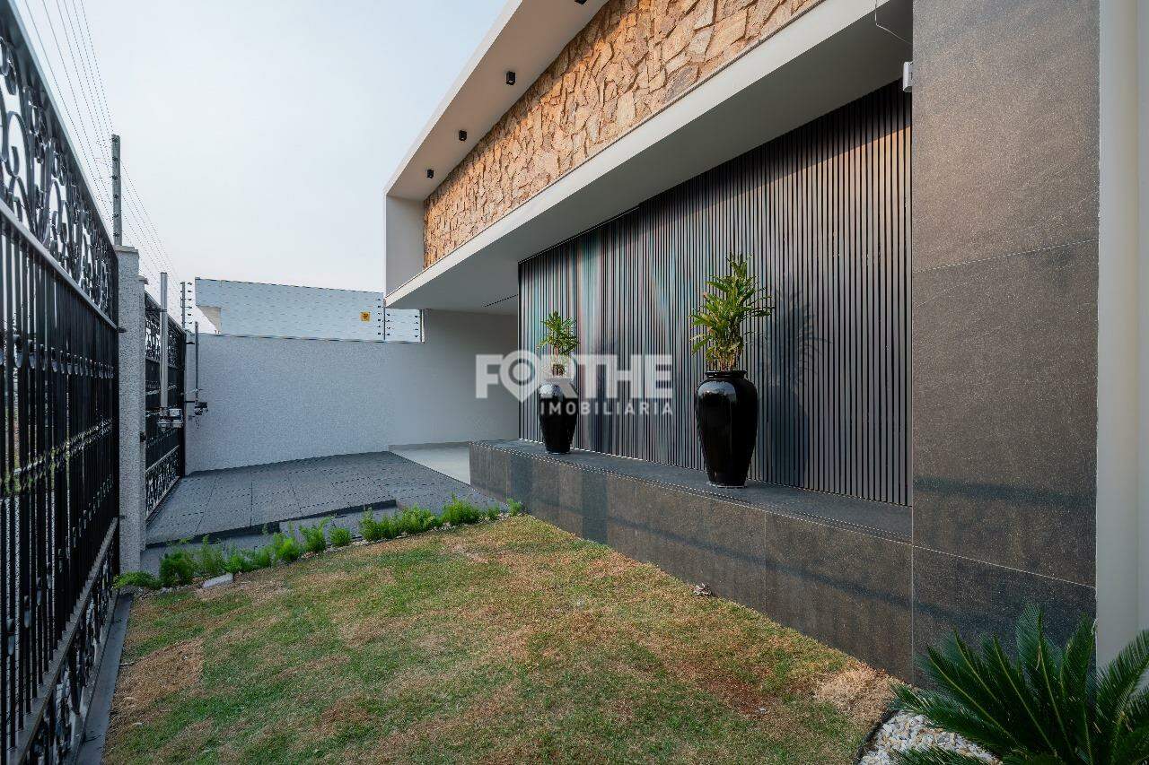 Casa à venda no Tropical II: 