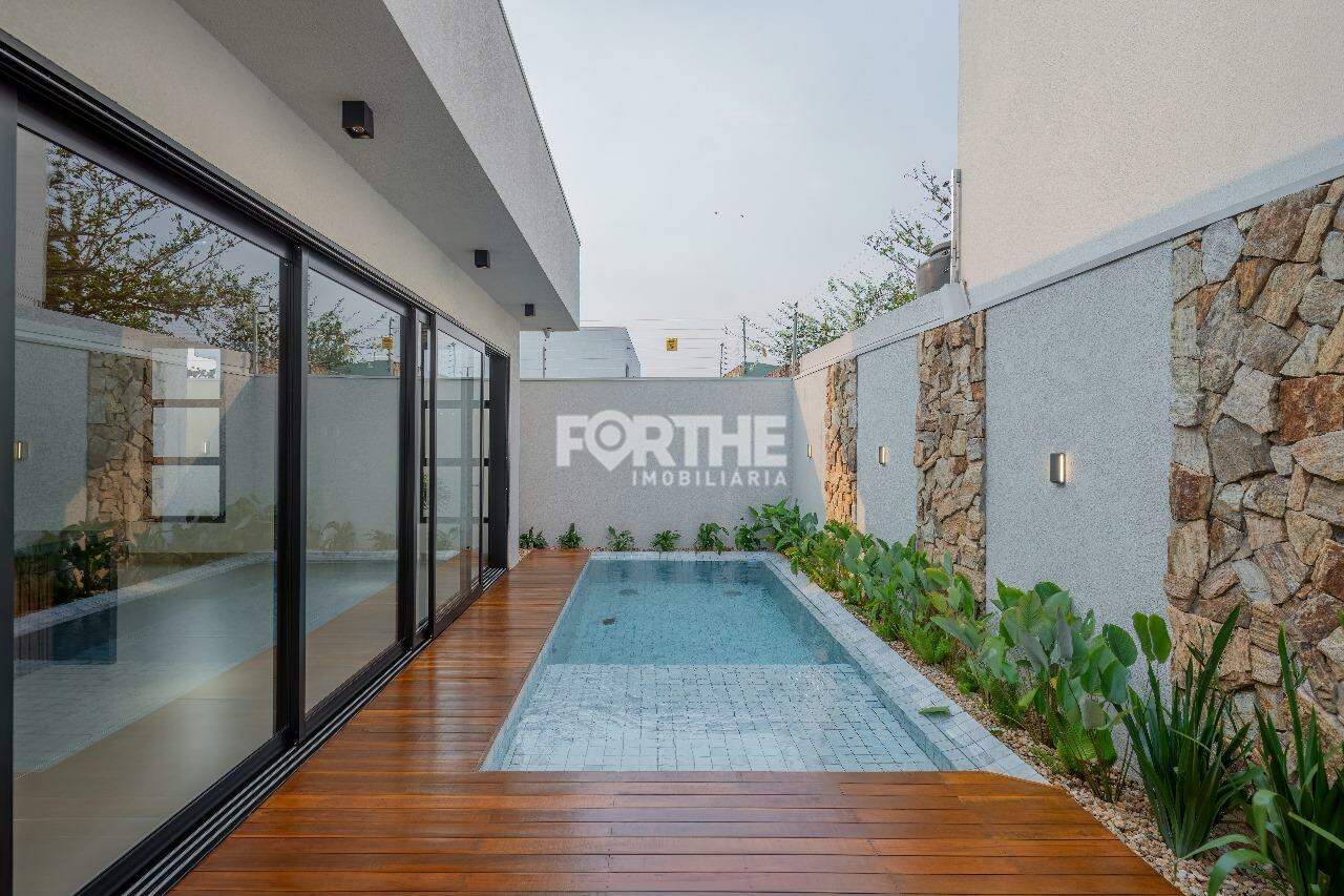 Casa à venda no Tropical II: 