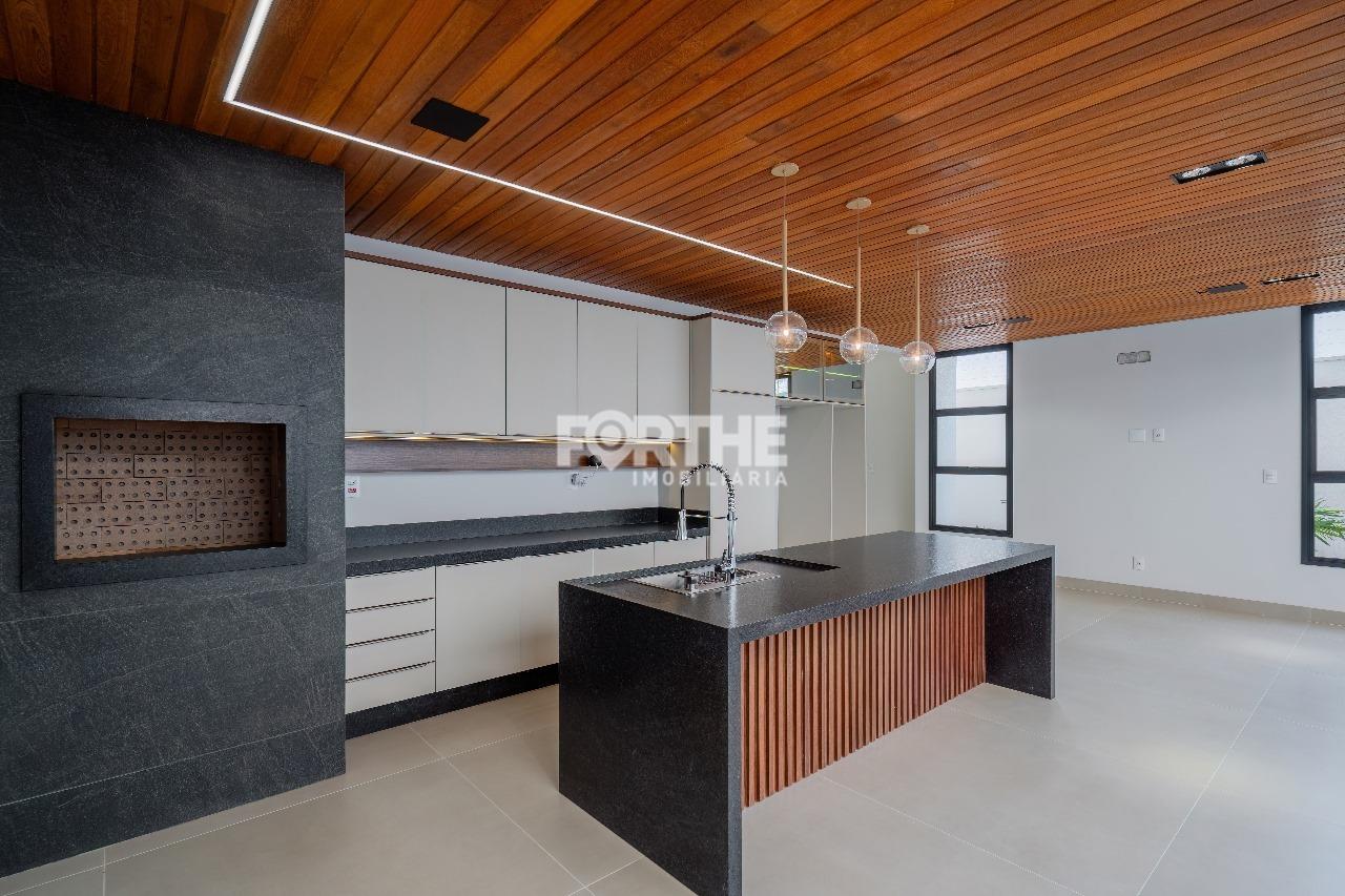 Casa à venda no Tropical II: 