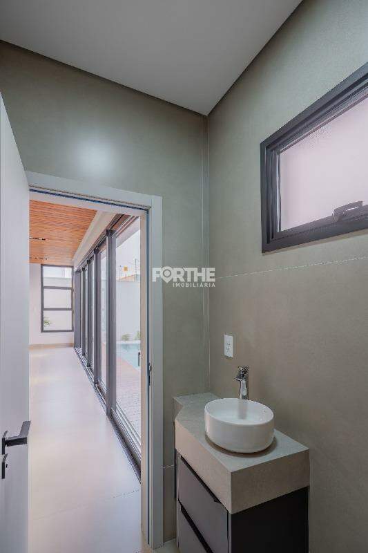 Casa à venda no Tropical II: 