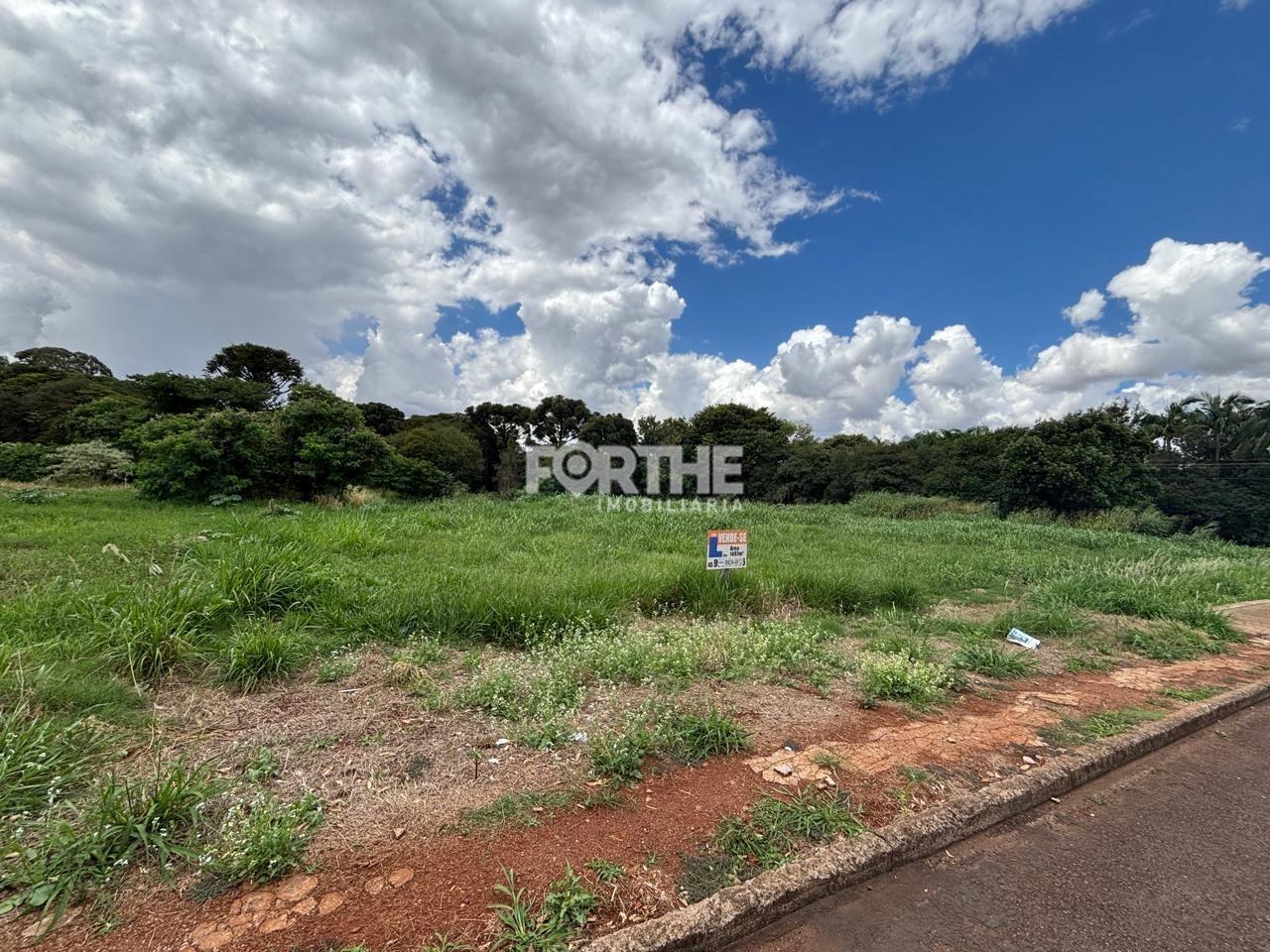 Terreno à venda no Recanto Tropical: 