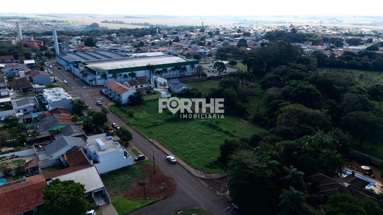 Terreno à venda no Recanto Tropical: 