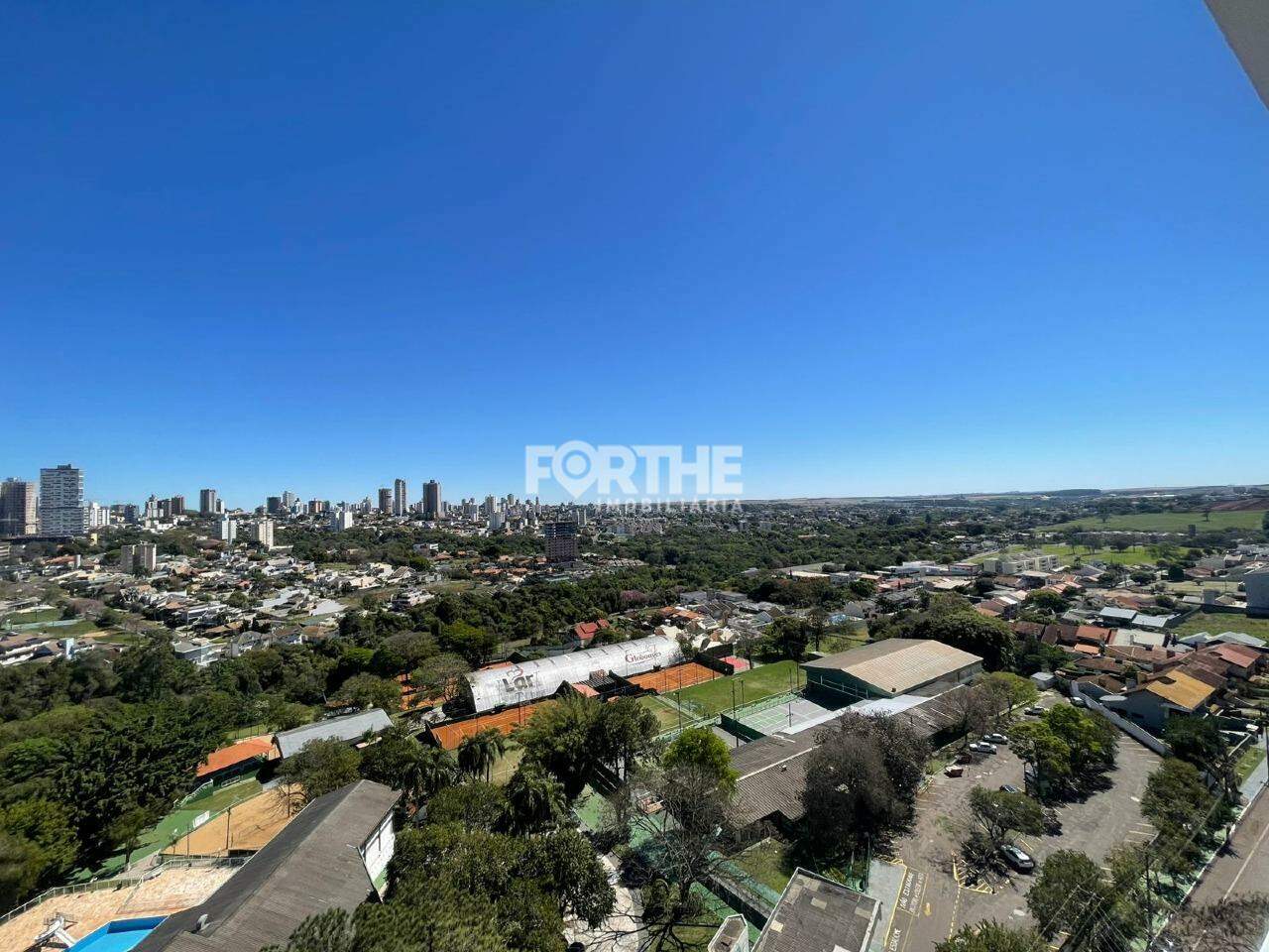 Apartamento 3 Dormitórios Country 156m²