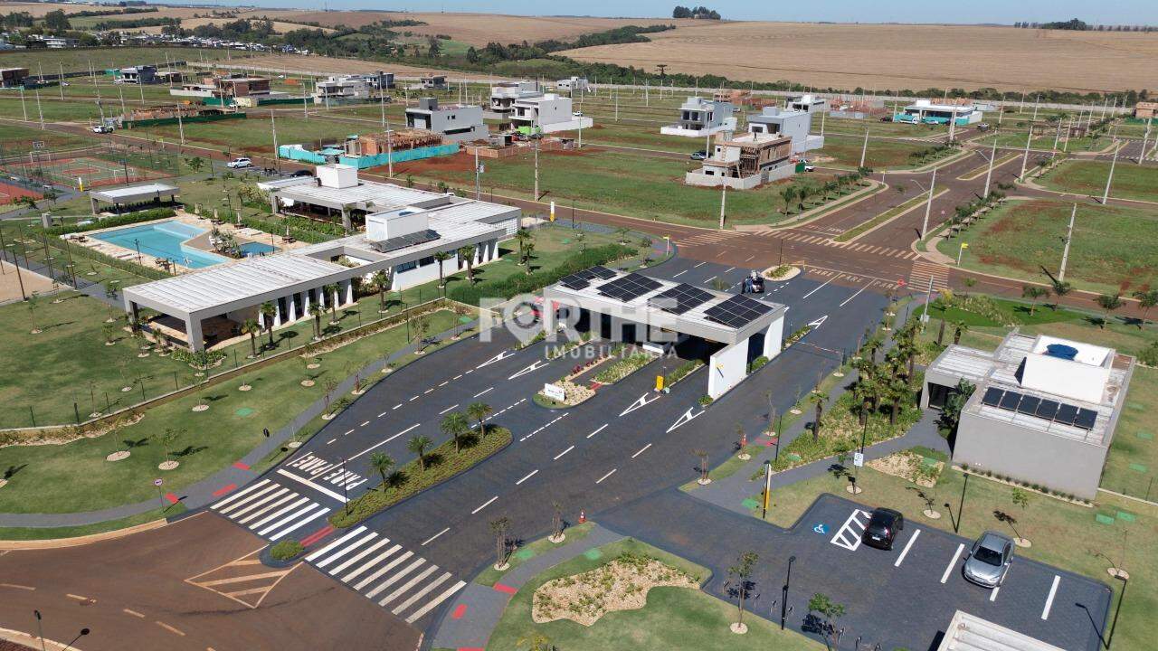 Terreno em condomínio à venda no FAG: 