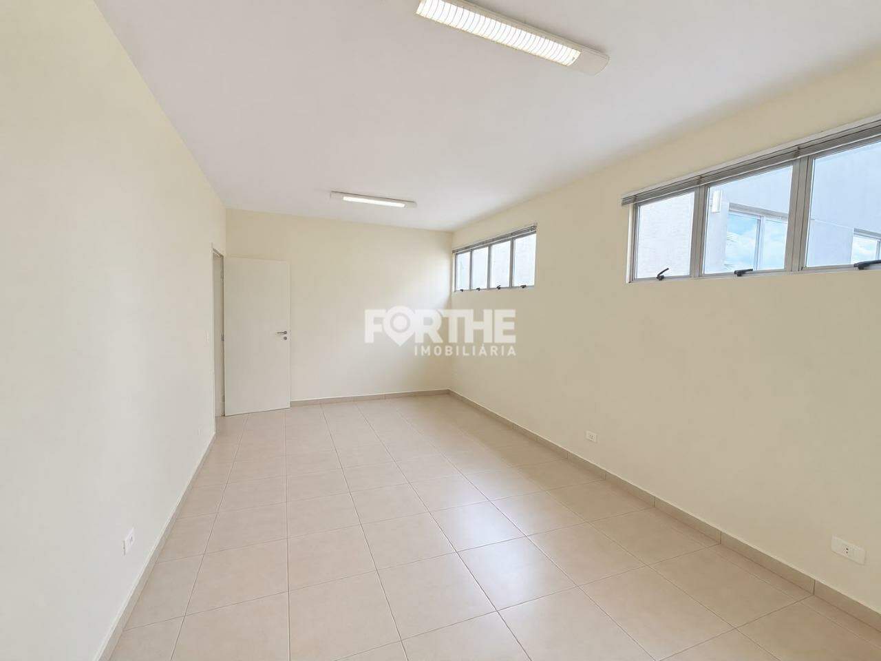 Sala comercial para aluguel no Centro: 