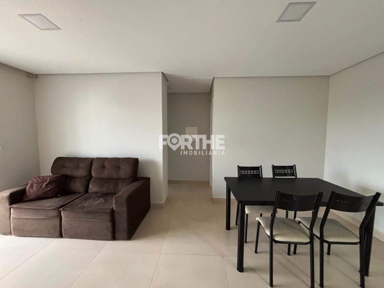 Apartamento para aluguel no Centro: 