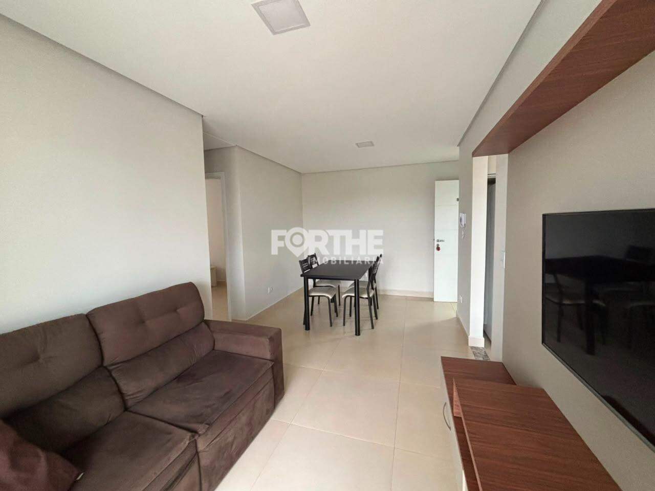 Apartamento para aluguel no Centro: 