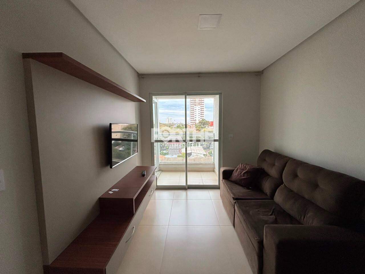 Apartamento para aluguel no Centro: 