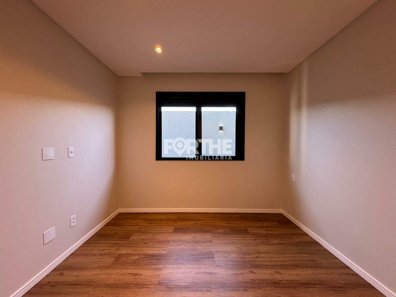 Casa à venda no Jardim Cassol: 