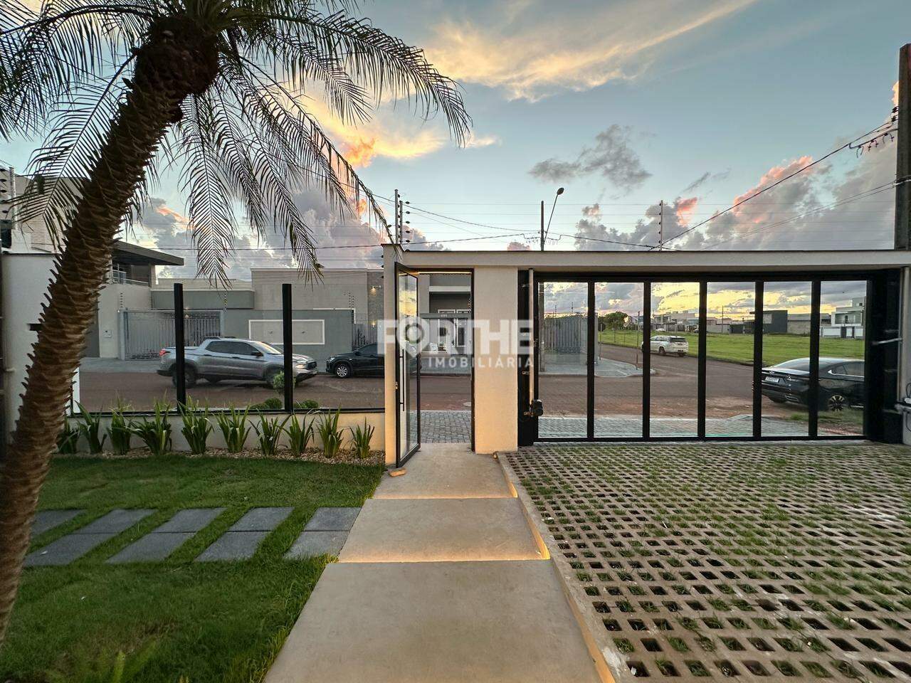 Casa à venda no Recanto Tropical: 