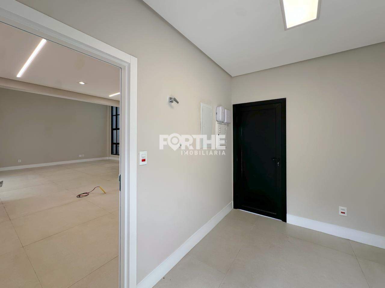 Casa à venda no Recanto Tropical: 