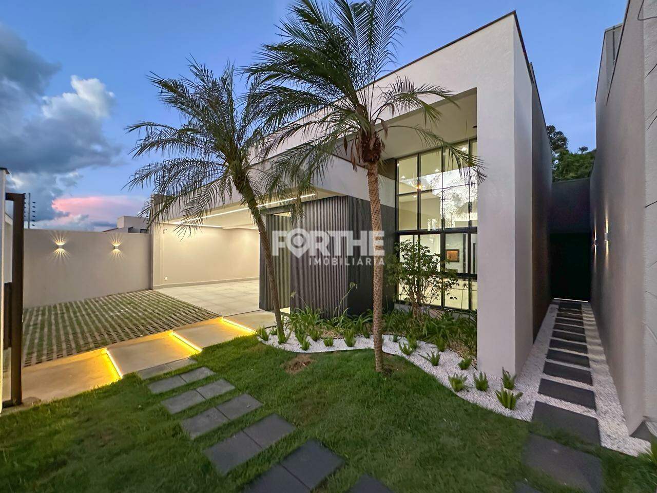 Casa à venda no Recanto Tropical: 