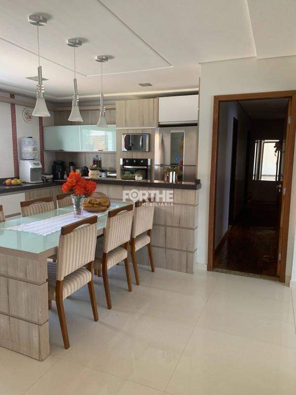 Casa à venda no Recanto Tropical: